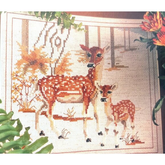 Step-By-Step 50 Nature Cross-Stitch Designs By Lynda Burgess Hardcover Craft Boo - Picture 5 of 5